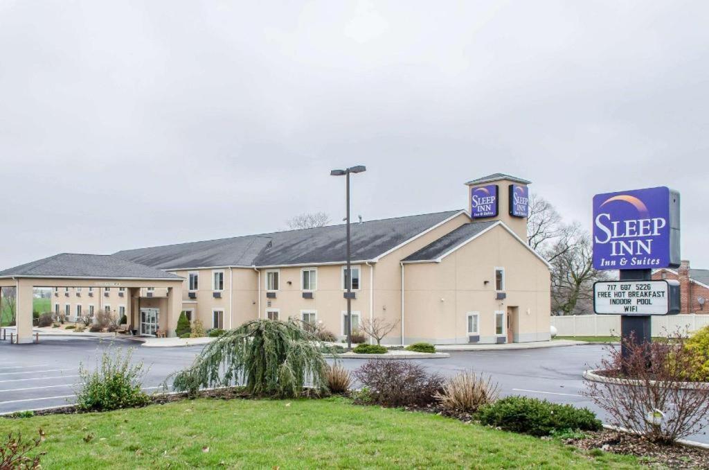 Sleep Inn & Suites Lancaster Exterior photo